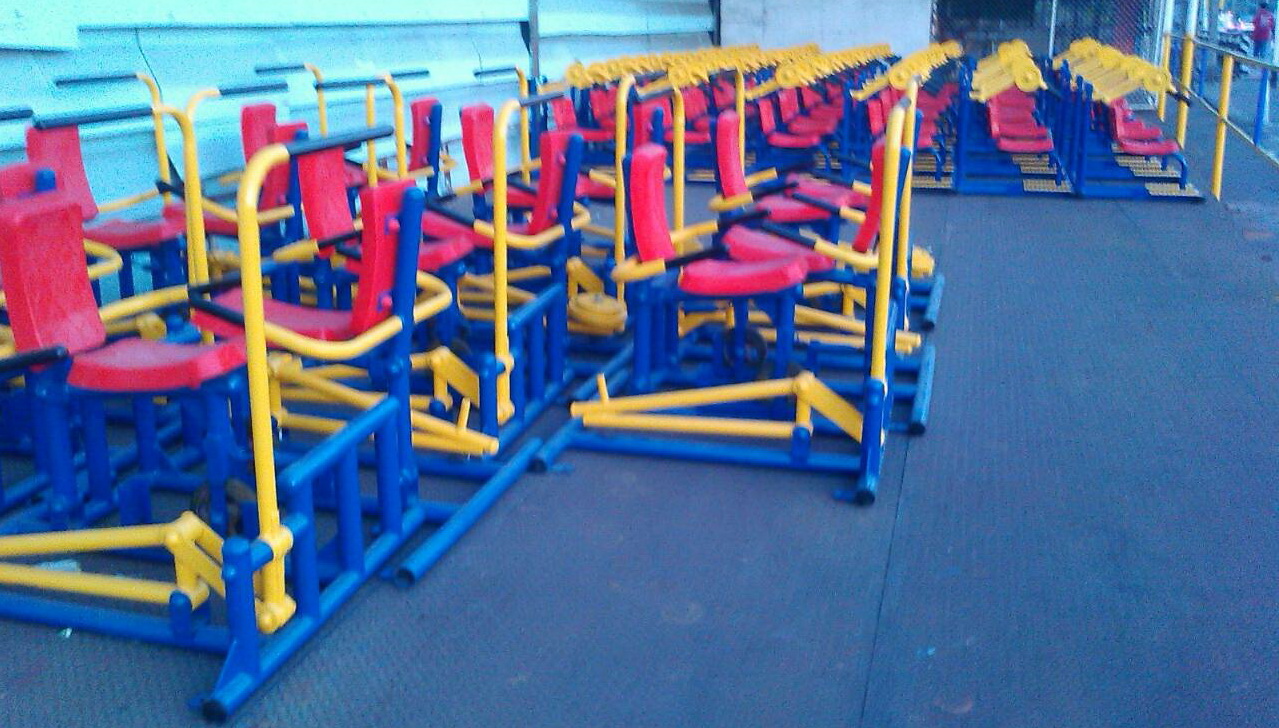 เครื่องออกกำลังกายกลางแจ้งพญาไท