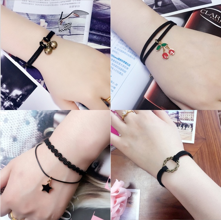 สร้อยข้อมือ โชคเกอร์ สีดำ มีจี้ห้อย แบบตามรูป ขายส่ง เซต 10 เส้น