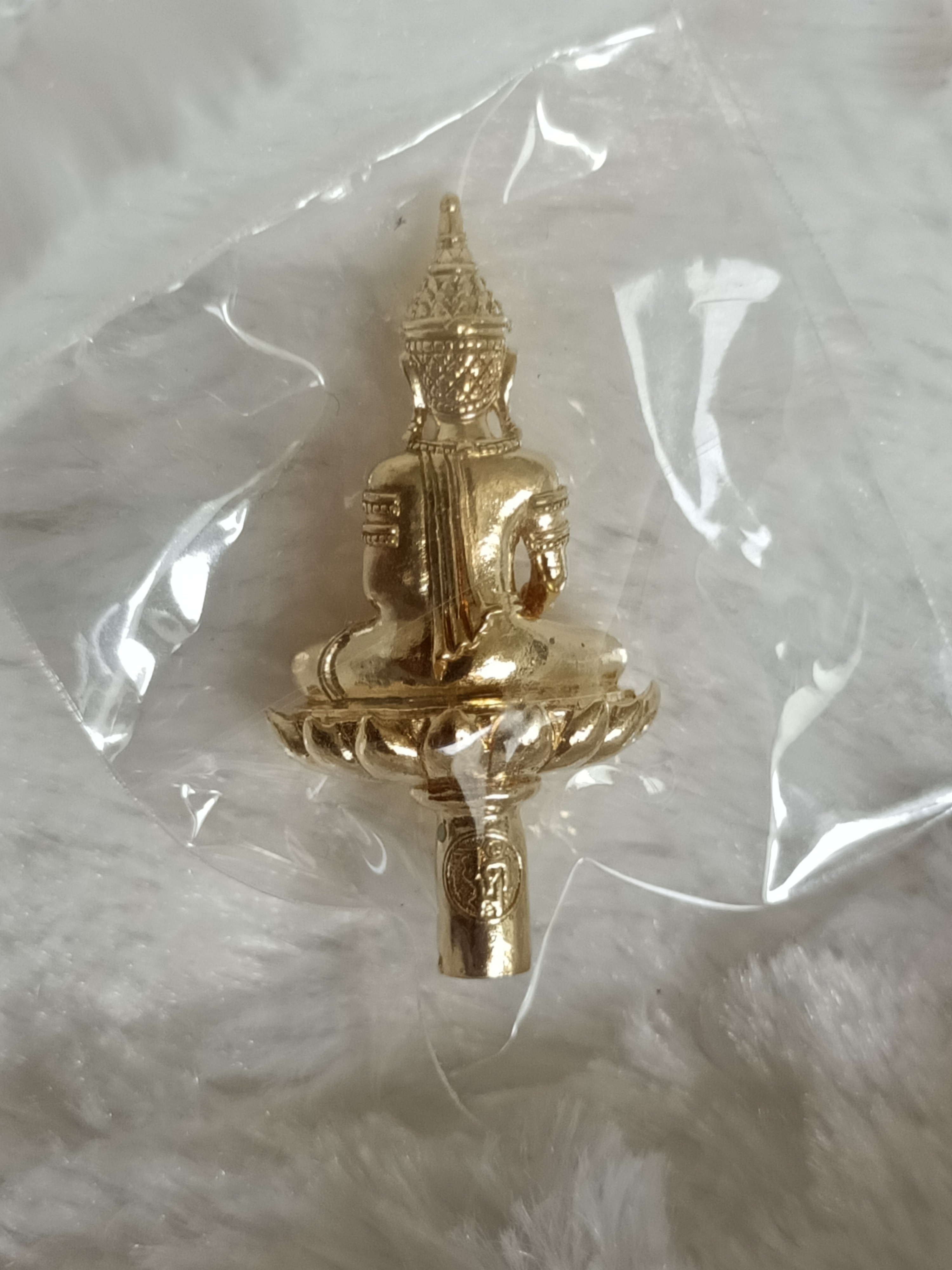 พระยอดธงจักรพรรดิ เนื้อนวโลหะ (สีจัดสวยสุด) หลวงพ่อเล็ก เททองนำฤกษ์ พุทธาภิเษก (ที่ระลึก ปี 68)