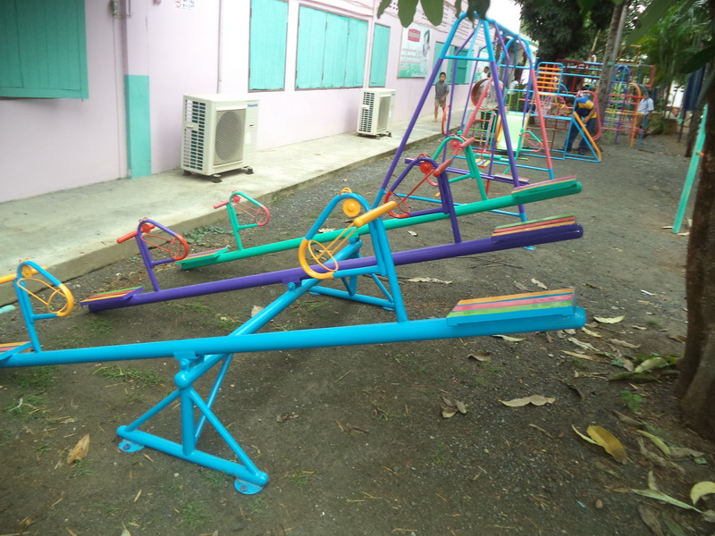 รหัส PG ผลงานติดตั้ง (โรงเรียนบ้านรางจิก ต.หนองขาว อ.ท่าม่วง จ.กาญจนบุรี) เครื่องออกกำลังกายเด็ก
