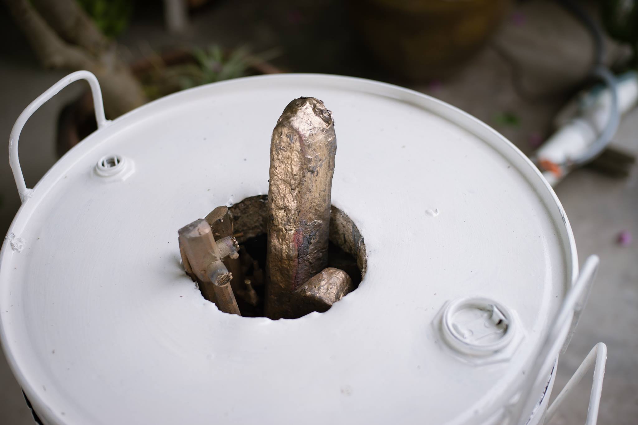 หลวงปู่เทพโลกอุดร อาศรมศรีชัยรัตนโคตร ฐาน 1 ซ.ม. ชุบทอง