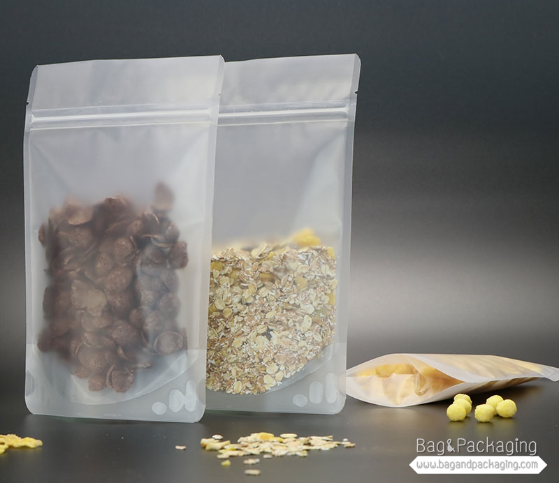 ถุงซิปล็อคก้นตั้ง พลาสติกขุ่น