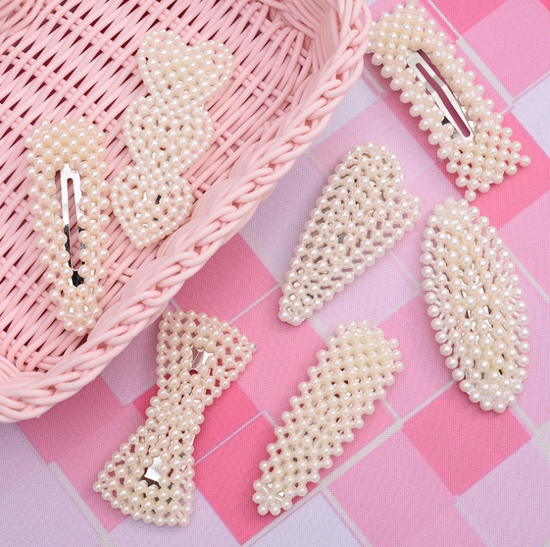 กิ๊บติดผม แบบ กิ๊บป็อกแป๊ก โครงมุกพลาสติก ขายส่ง เซต 10 ชิ้น(แถมแผงกระดาษ)