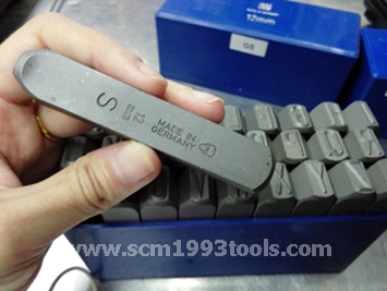 BRP เหล็กตอกตัวหนังสือ A-Z เหล็กตอกตัวอักษร รุ่นแป้นสี่เหลี่ยม no. 245 (GS) Steel Characters Stamper