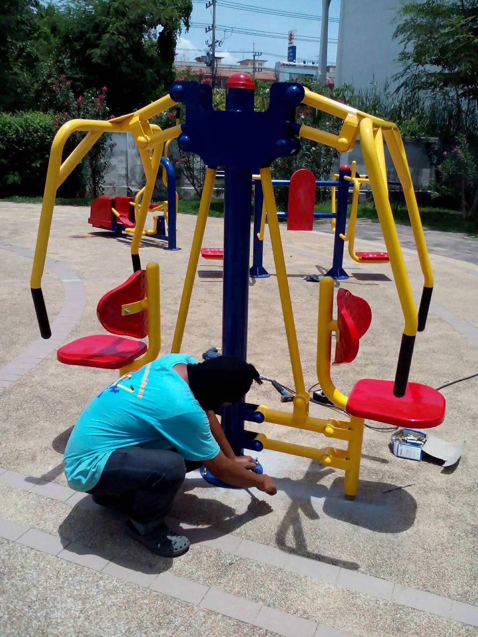 เครื่องออกกำลังกายกลางแจ้งสุทธิสาร