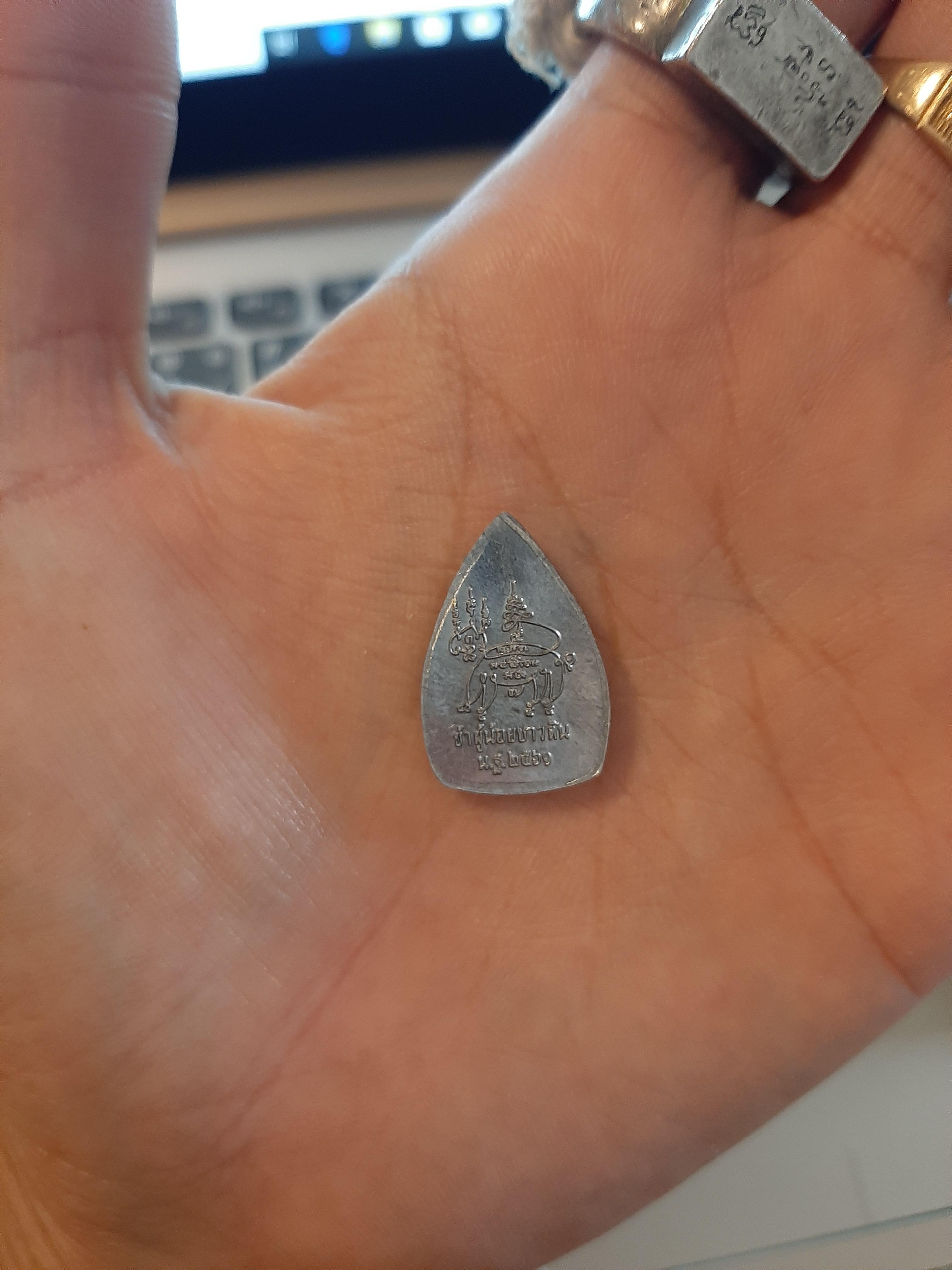 พระชัยวัฒน์ซุ้มเรือนแก้วน้อย ยอดชนวนมหาสะท้อน วัดบึงลาดสวาย