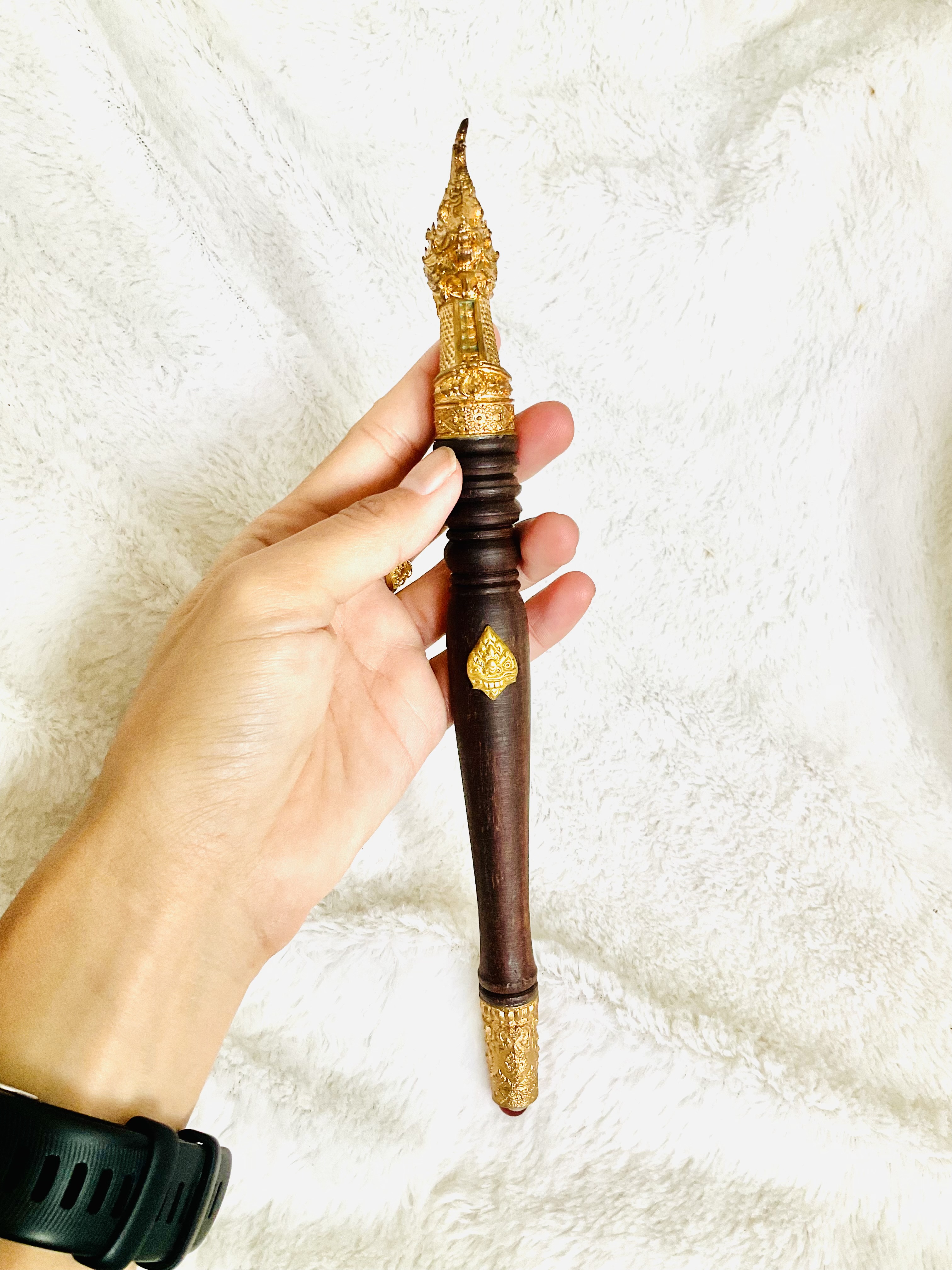 ไม้ครูนาคาสัมฤทธิ์ผล no.9 สร้างเพียง 16 ด้าม ครูบากฤษดา รวมมวลสาร รวมเกจิ เสกหลายวาระ ปี 67