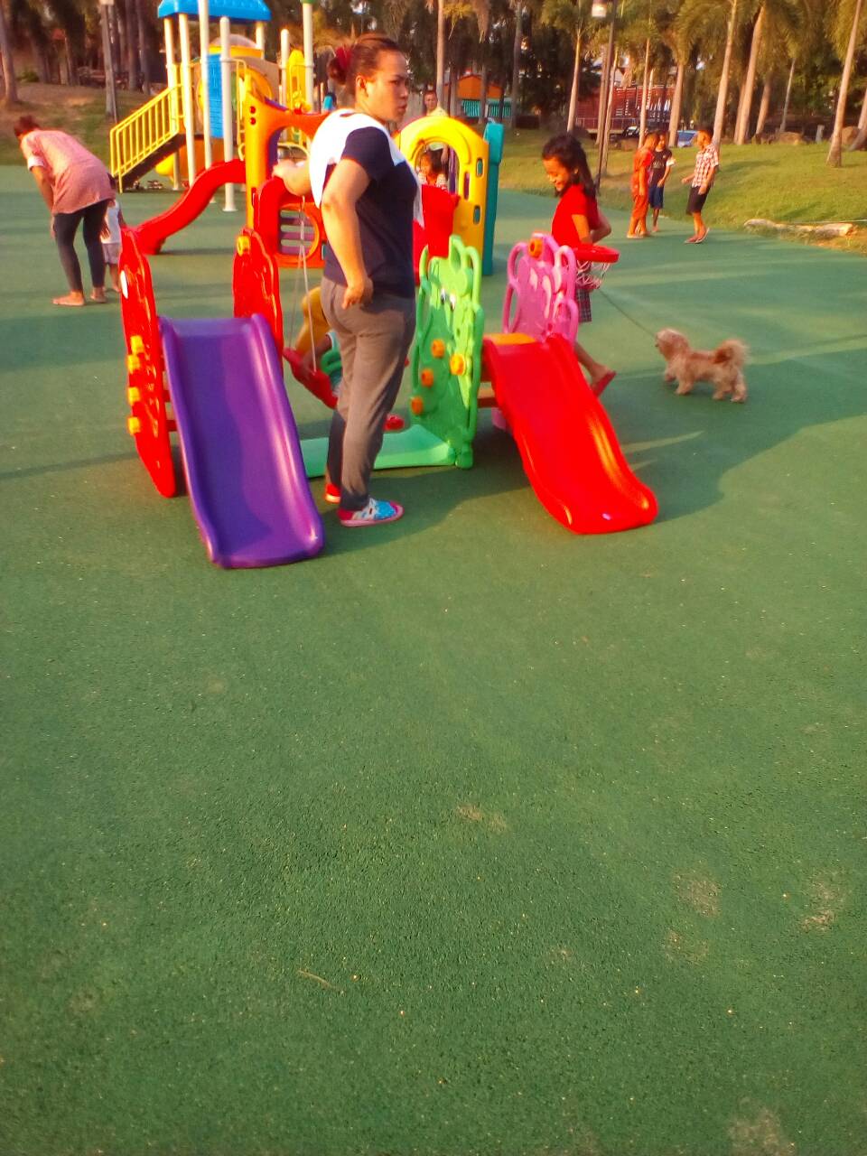 เครื่องออกกำลังกายกลางแจ้งสุพรรณบุรี