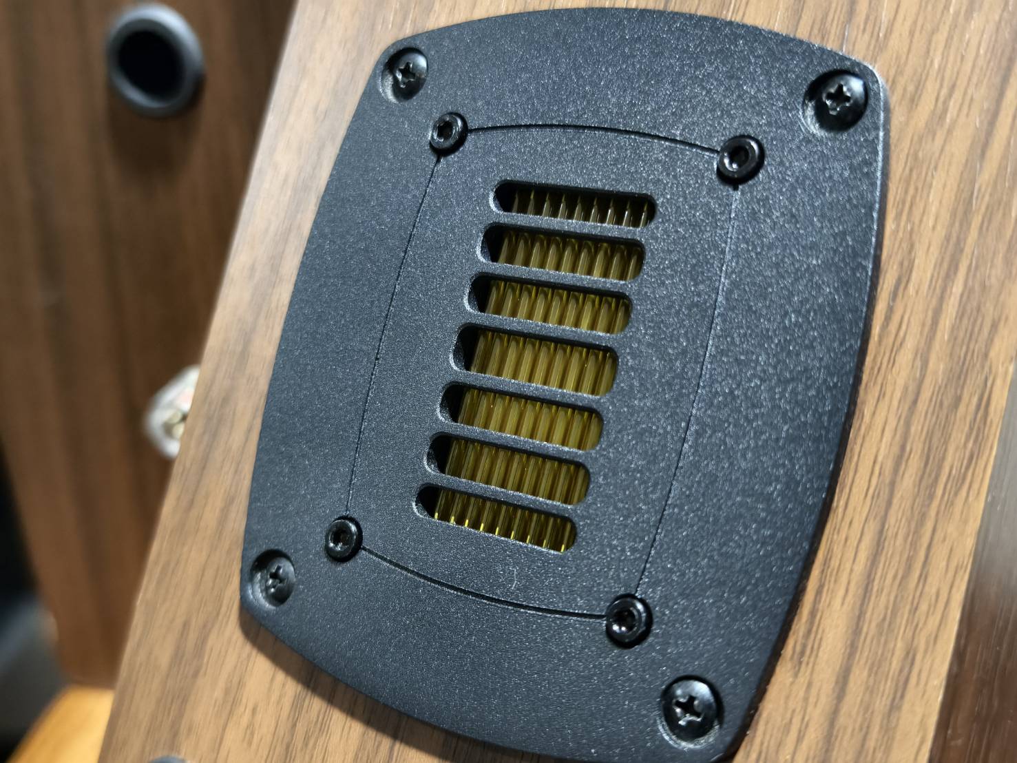 ลำโพง Super Tweeter (AMT) แถมฟรี!!! ตัวตู้ลำโพงประกอบเสร็จพร้อมใช้ - ราคา/คู่ - ร้านไทยพร้อมส่ง