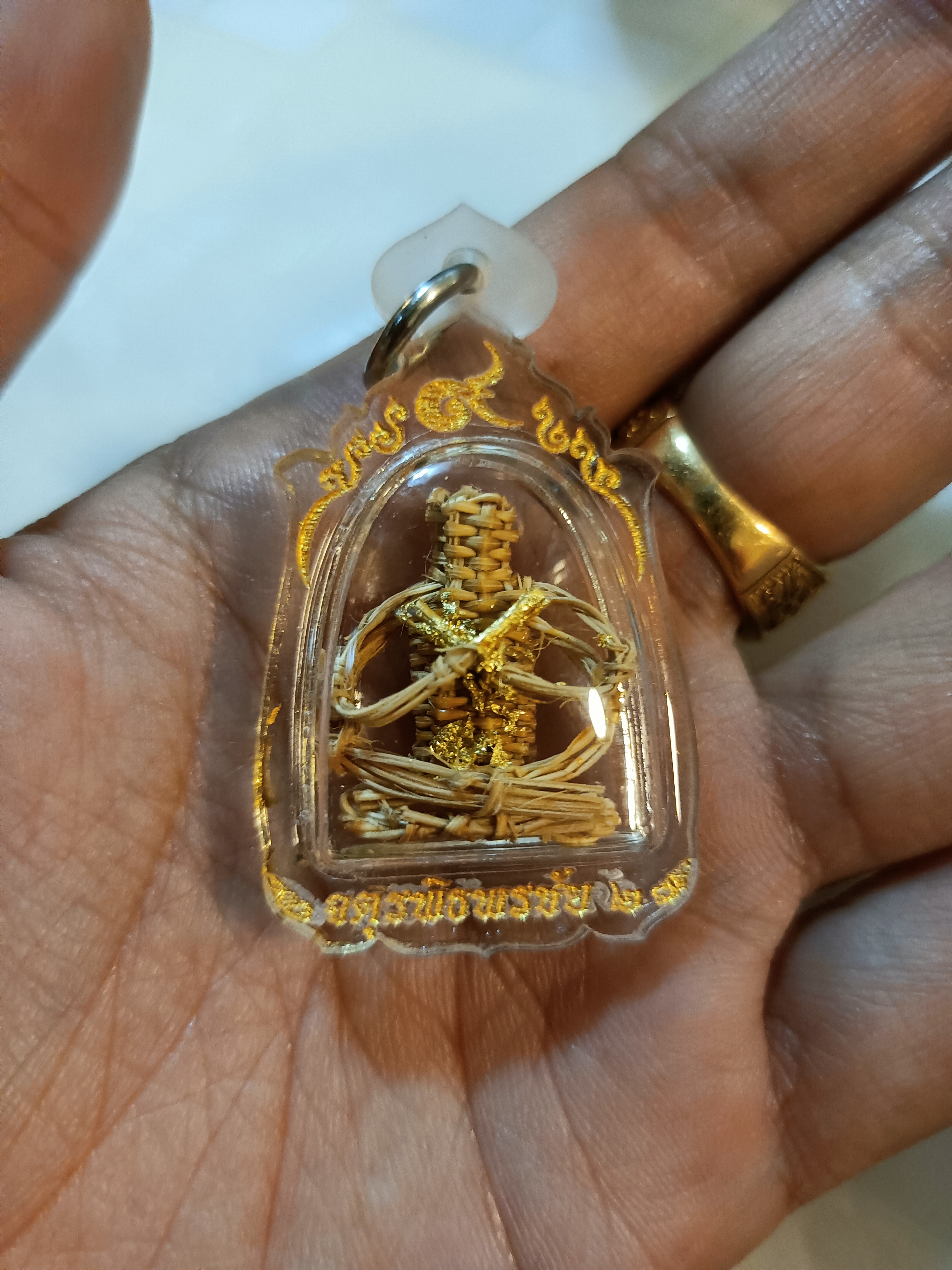 หุ่นพยนต์สี่กร ตำรับ อ.ลอย โพธิ์เงิน บรรจุมวลสารเก่า รุ่น จตุรพิธพรชัย 2