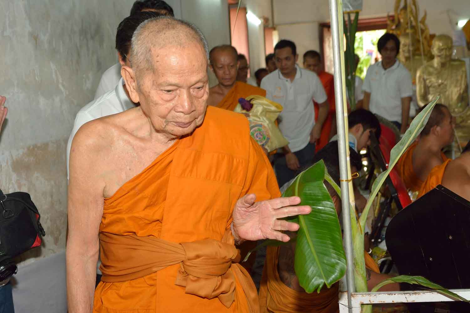 หนุมานหน้ากระบี่ไม้พุดซ้อน รุ่น บูรณะอุโบสถ วัดอินทาราม ปี 59