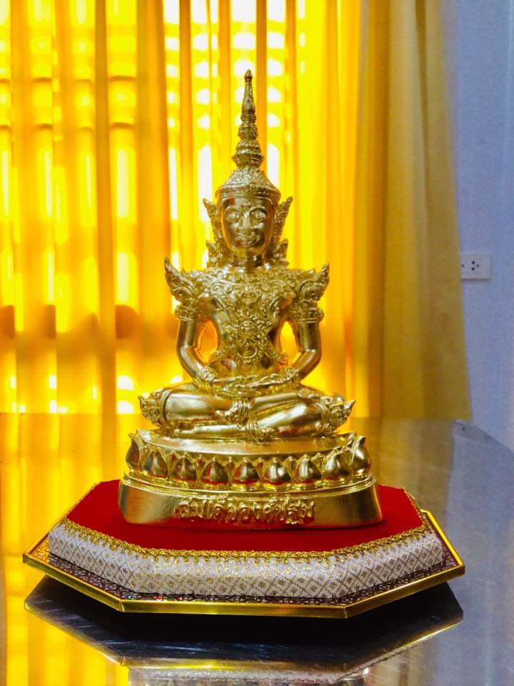 สมเด็จองค์ปฐม บ้านสุมโน (พระอาจารย์เล็ก วัดท่าขนุน พุทธาภิเษก)