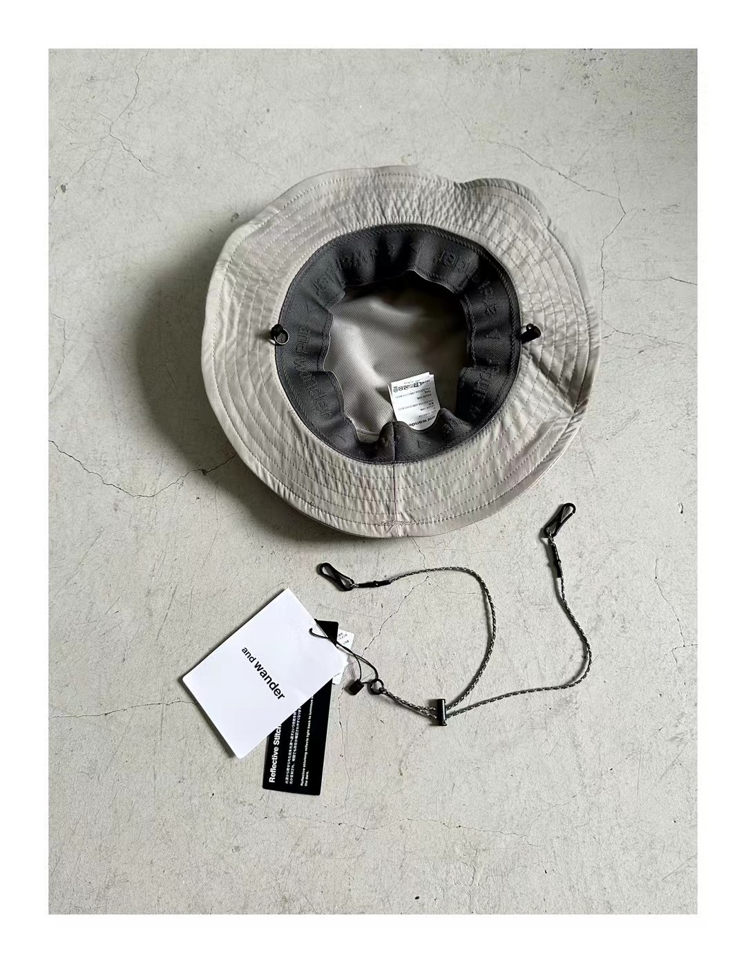 หมวกเดินป่า And Wander JQ Tape Nylon Ripstop Bucket Hat ผ้า Coolmax กันน้ำ 100 % ของใหม่ ของแท้ พร้อมส่งจากไทย