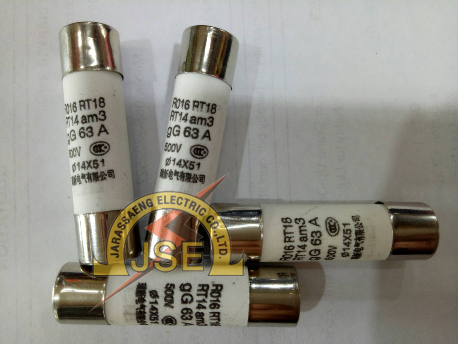 R016 RT18 RT14 am3 gG 63A Fuse Ceramic