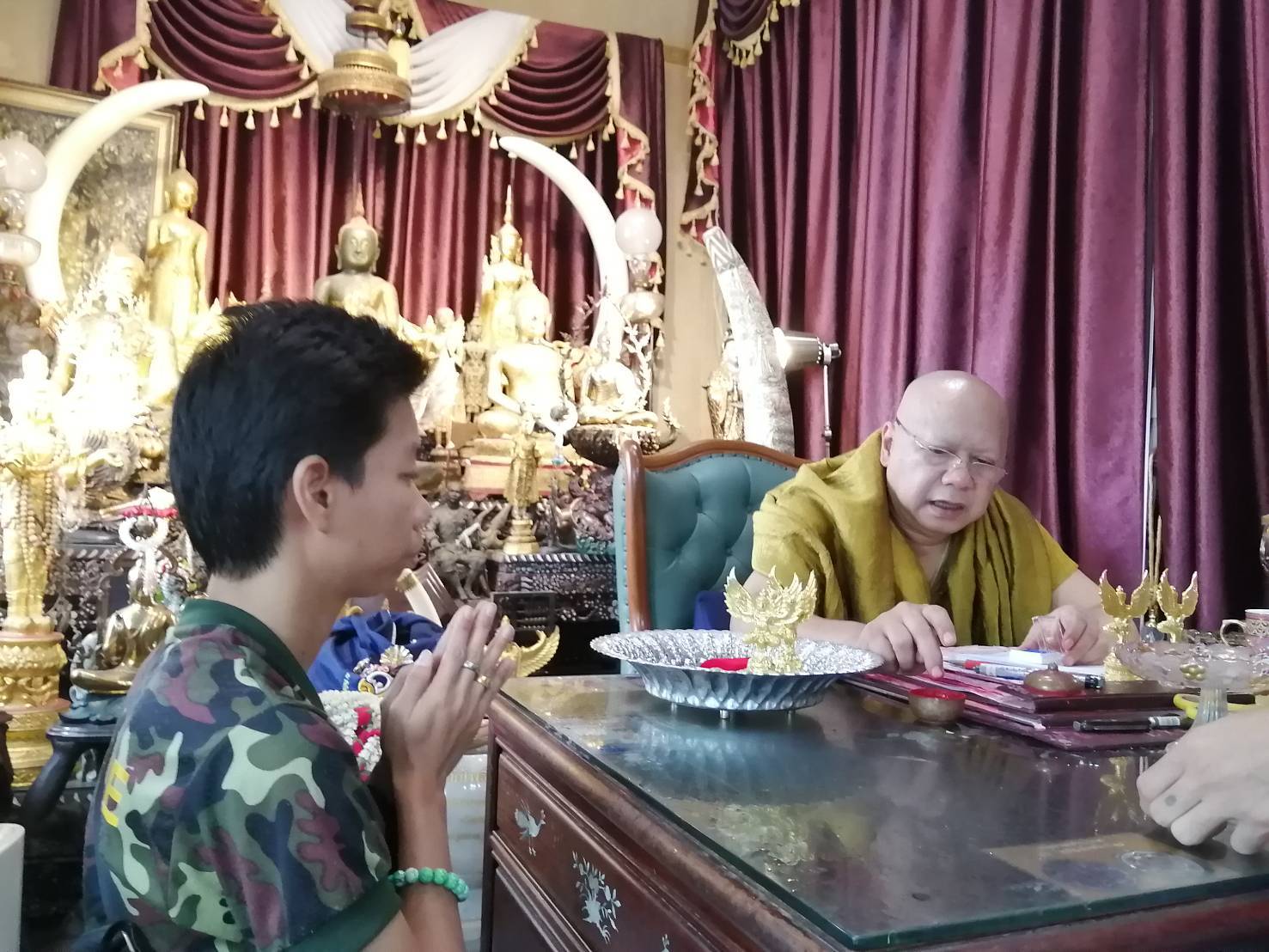 ตะกรุดนะเมตตา มหานิยม เนื้อเงิน ตอกโค้ต ลพ.วราห์ (เสกซ้ำ เจิมเพิ่ม)