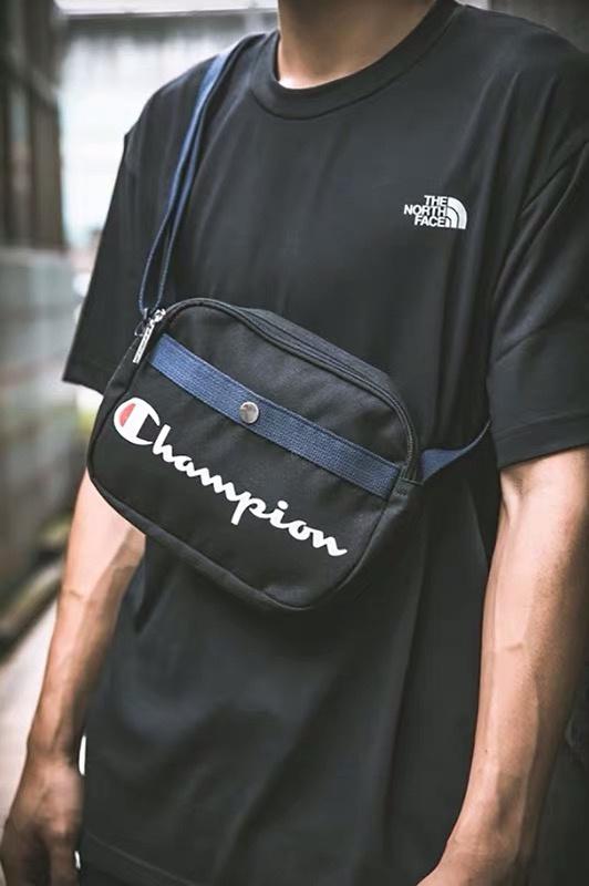 กระเป๋าสะพายข้าง Champion Stanley Shoulder Bag ของแท้ พร้อมส่งจากไทย