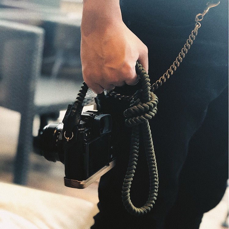 สายคล้องกล้อง เชือกถัก เชือกปีนเขา Wanderer Paracord Climbing Rope Camera Strap Handmade ของแท้ พร้อมส่ง