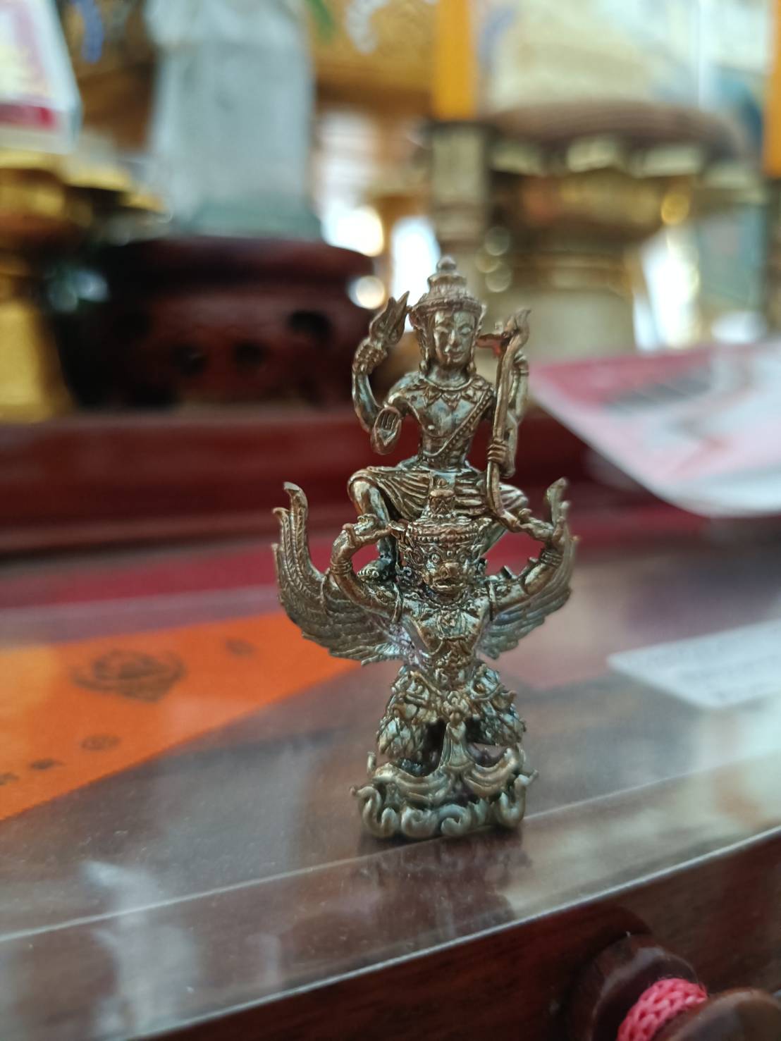 วัวธนูพญาโครัตนมงคล (แบบไม่มีจาร) วัดโพธิผักไห่ หลวงพ่อเล็ก (เลี่ยมกันน้ำ)วัดท่าขนุนพุทธาภิเษก