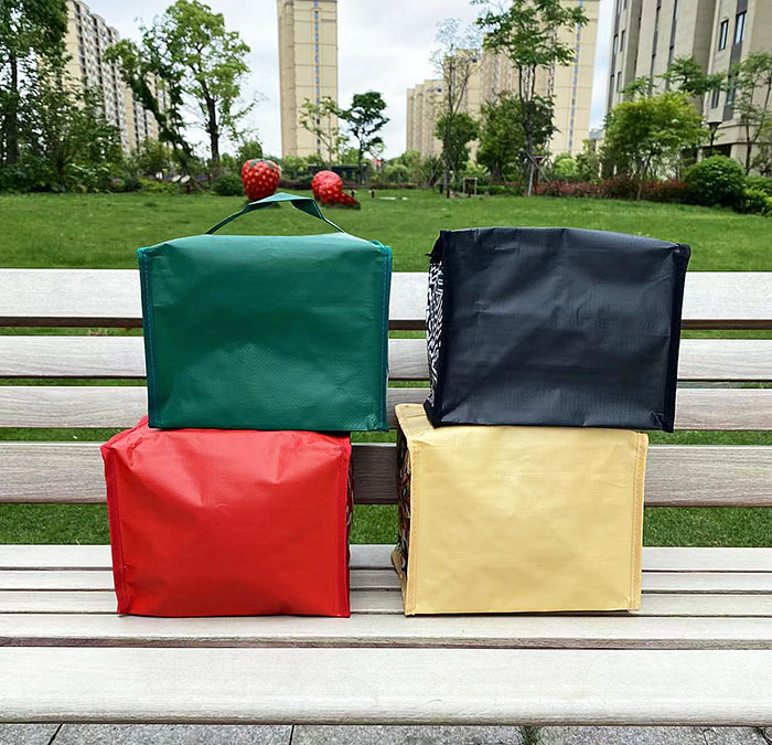 กระเป๋าเก็บอุปกรณ์อเนกประสงค์ Chums Camping Bag วางขายเฉพาะในประเทศญี่ปุ่น ของใหม่ ของแท้ พร้อมส่ง