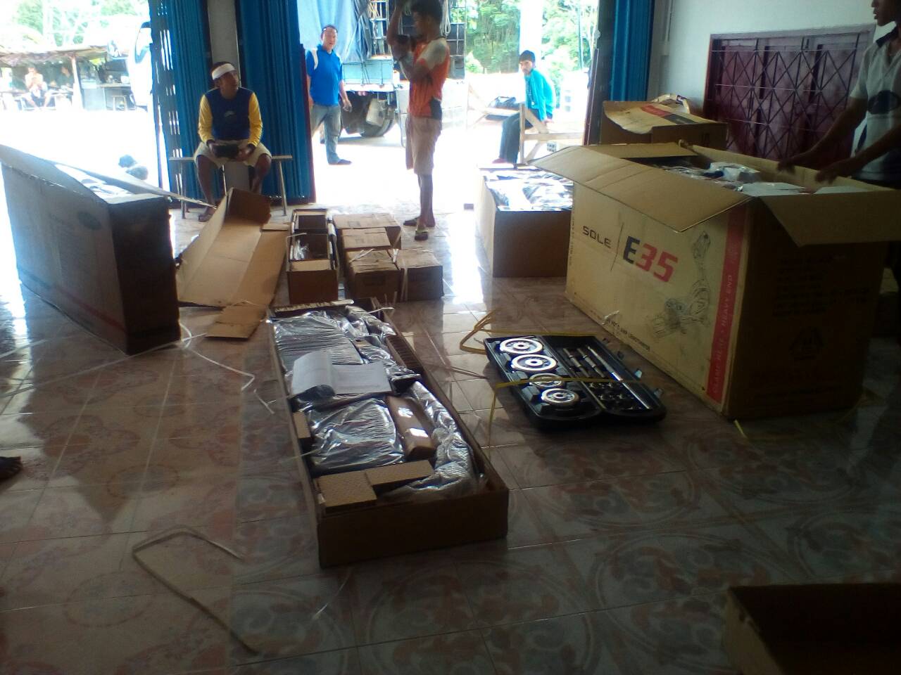 รหัส IND ผลงานติดตั้ง (บ้านห้วยยอด หมู่3 จ.ตรัง) เครื่องออกกำลังกายฟิตเนสในร่ม