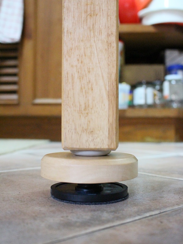 Pebbly แป้นรองกันมดอเนกประสงค์ (เซ็ต 4 ชิ้น)