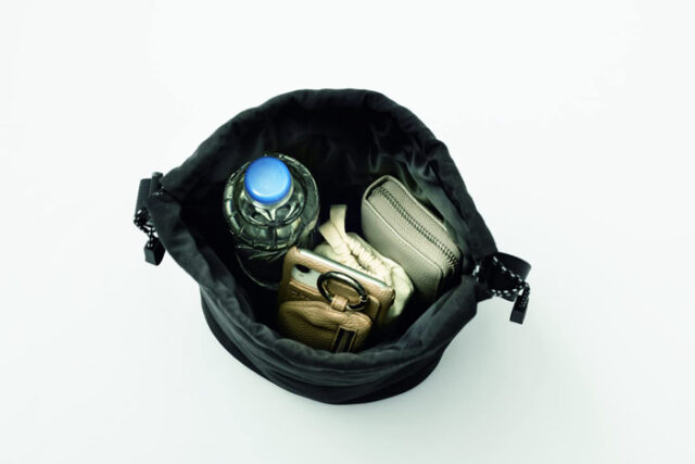 กระเป๋าสะพายข้าง Logos Camping Bag รุ่นพิเศษจากญี่ปุ่น ของใหม่ ของแท้ พร้อมส่ง