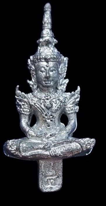 ณัชชาสะพานบุญ เชิญทอดผ้าป่าฯ ทุก 100 บาท รับพระ 1 องค์ ค่าจัดส่ง 50 บาท