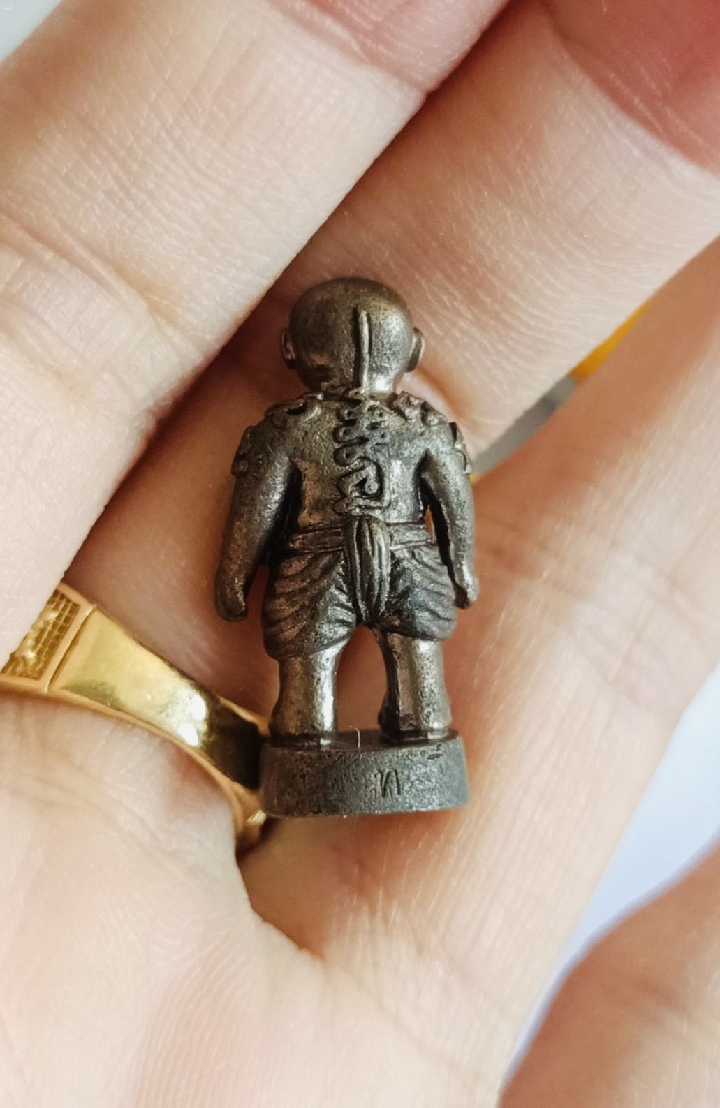 พยนต์เนื้อโลหะอาถรรพ์รมดำ หลวงพ่อทอง ปี 58