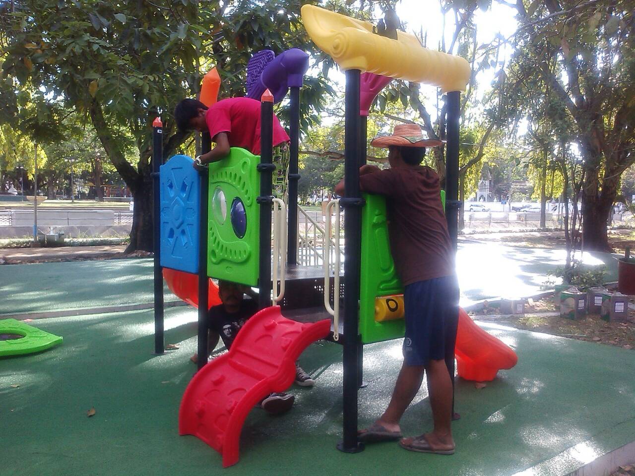 เครื่องออกกำลังกายกลางแจ้งสิงห์บุรี