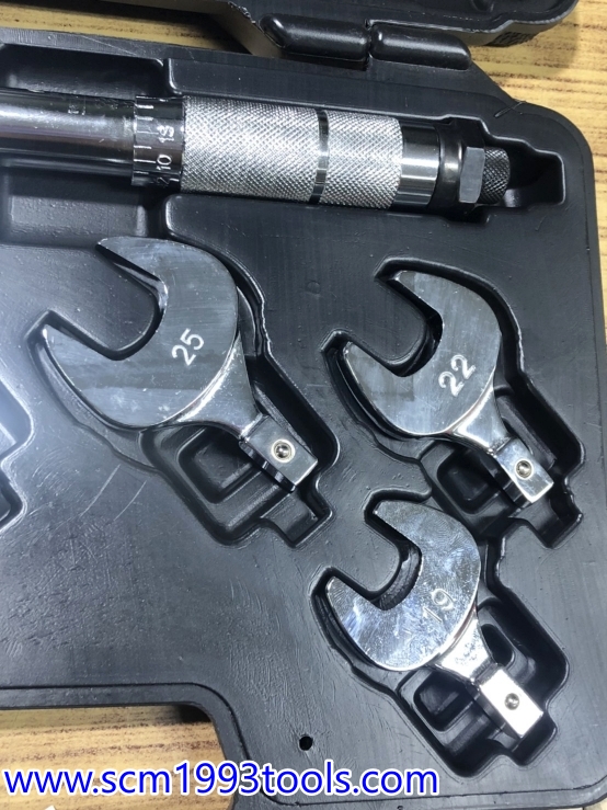 CoolMax รุ่น CM-121 ประแจปอร์น + ปากตาย 17-32 mm. Torque Wrenches