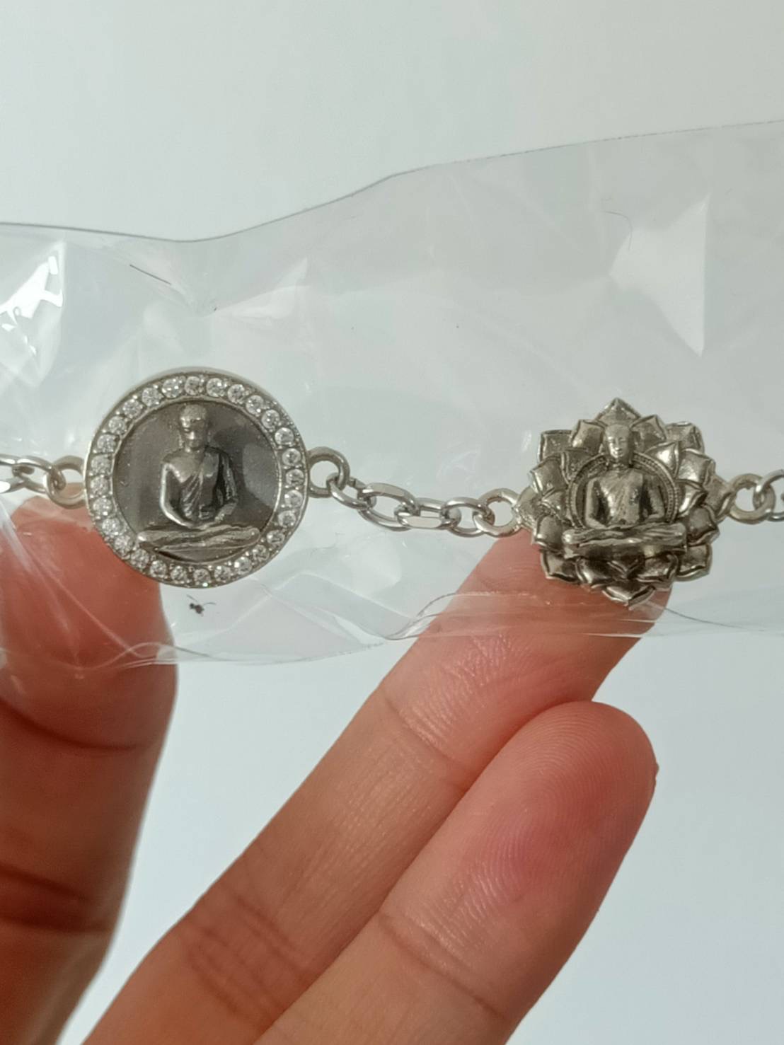 สร้อยข้อมือพระปัจเจกพุทธเจ้า 4 พระองค์(รมดำ) วัดเขาวง