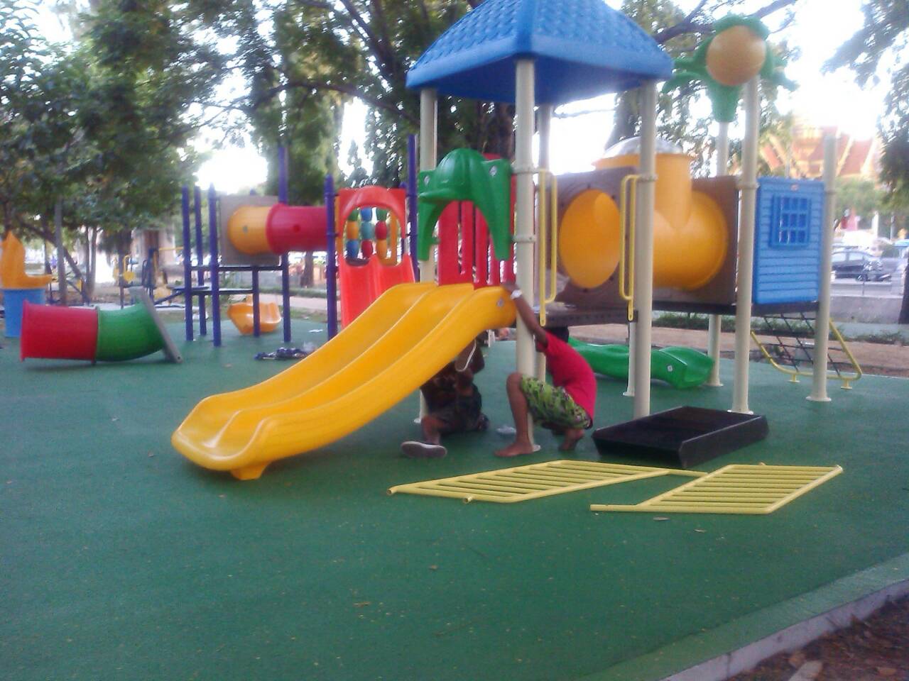 เครื่องออกกำลังกายกลางแจ้งสุโขทัย