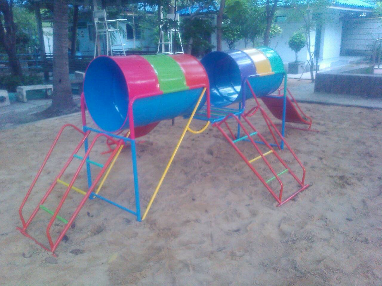 รหัส PG ผลงานติดตั้ง (ร.ร.วัดท้องคุ้ง) เครื่องออกกำลังกายเด็ก