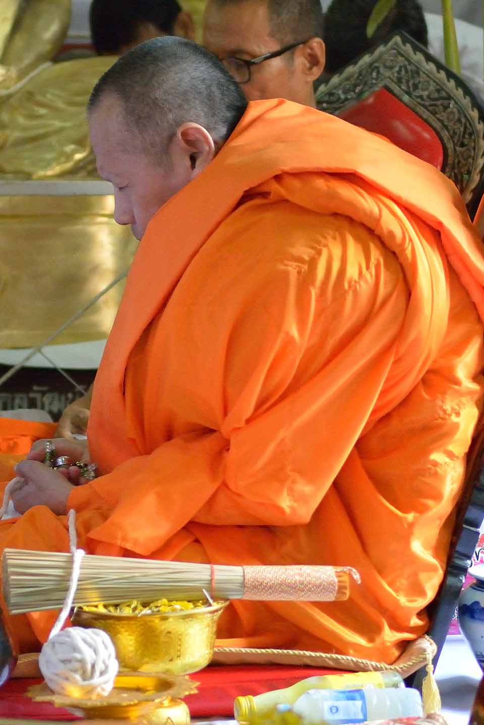 หนุมานหน้ากระบี่ไม้พุดซ้อน รุ่น บูรณะอุโบสถ วัดอินทาราม ปี 59