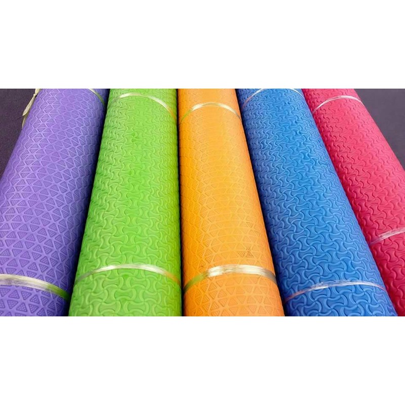 แผ่นยางEVA ปูพื้นห้อง ขนาด 130*240 ซม. หนา 20 มม.(มีหลายสี)