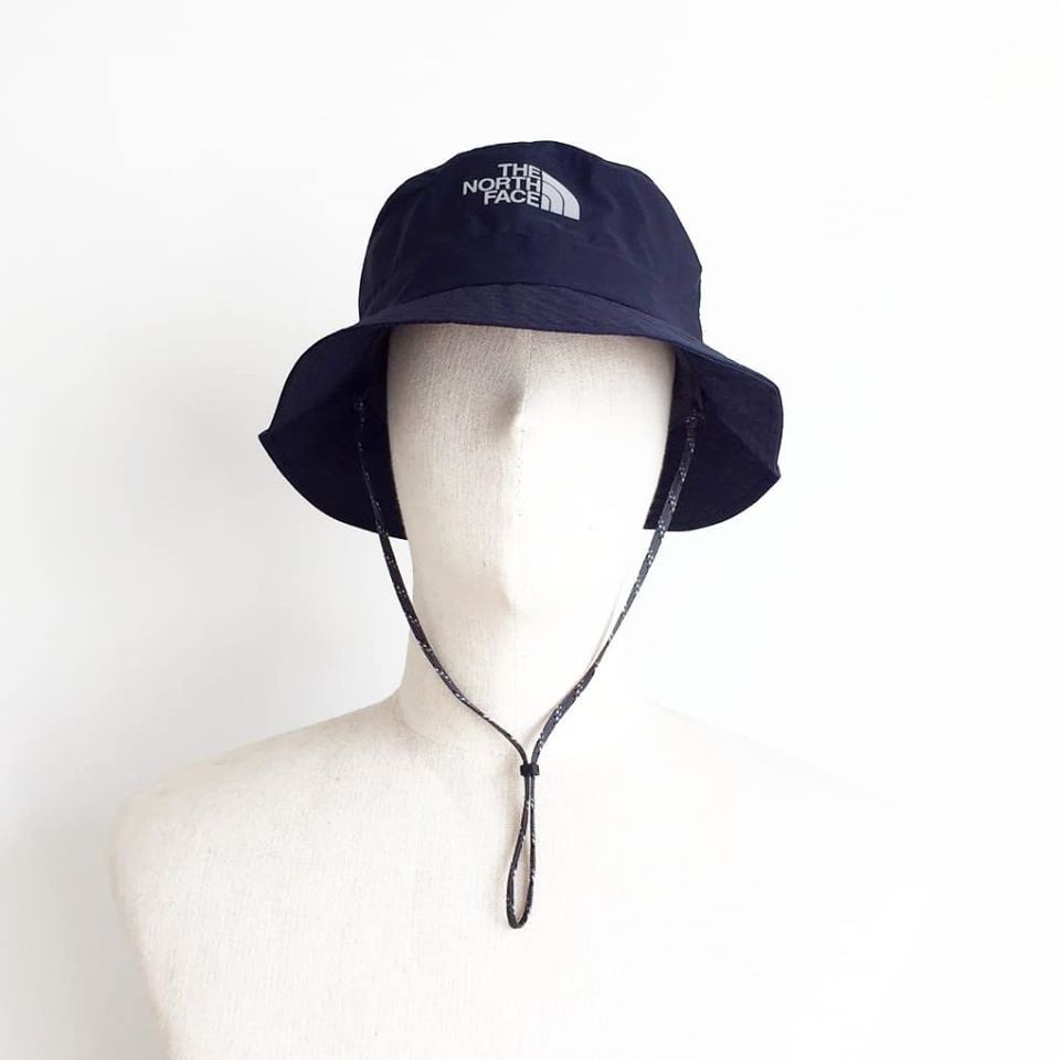 หมวกเดินป่า The North Face ผ้า Sympatex กันน้ำ 100 % ของใหม่ ของแท้ พร้อมส่งจากไทย