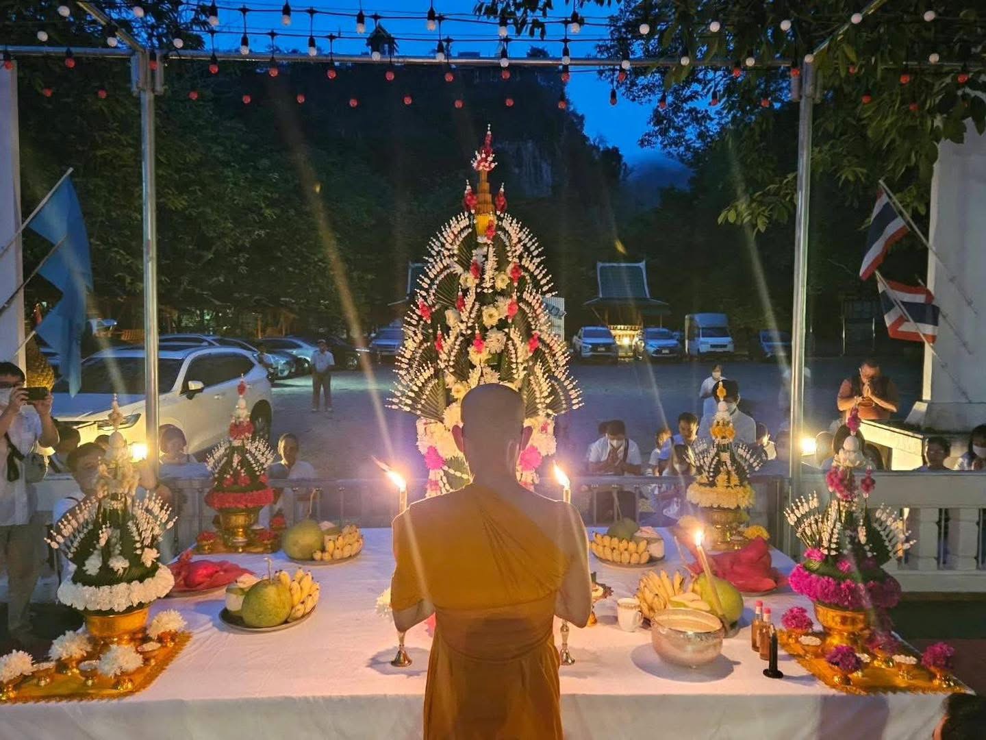 พระสมเด็จคำข้าวปลดหนี้ สองแผ่นดิน (พิมพ์เล็ก) วัดท่าขนุน รับพระประมาณ พ.ค.68