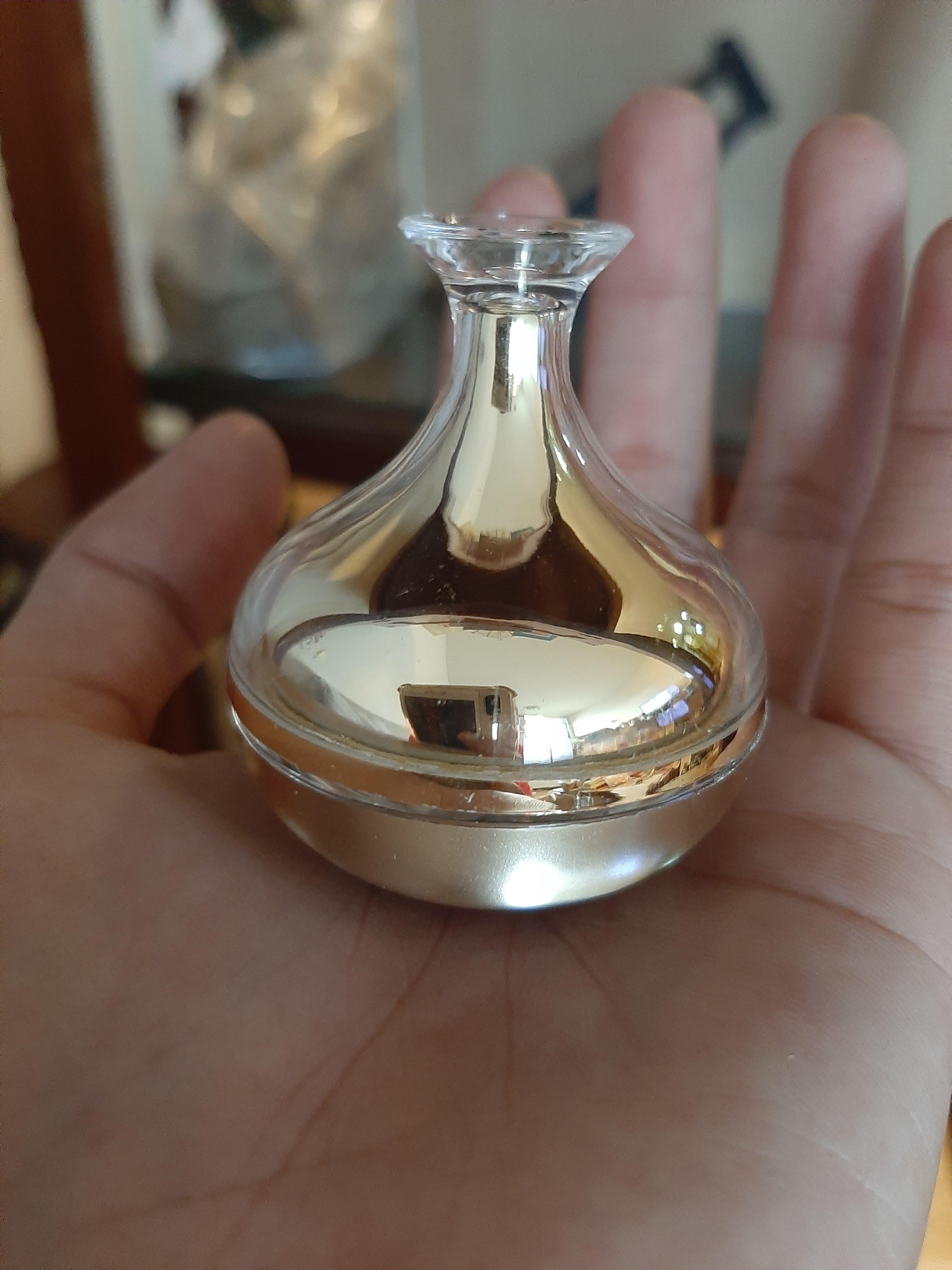 สีผึ้งเทพรัญจวนเงินล้านตลับใหญ่ (900) เสกหลายวาระ ลพ.เล็กร่วมเสก