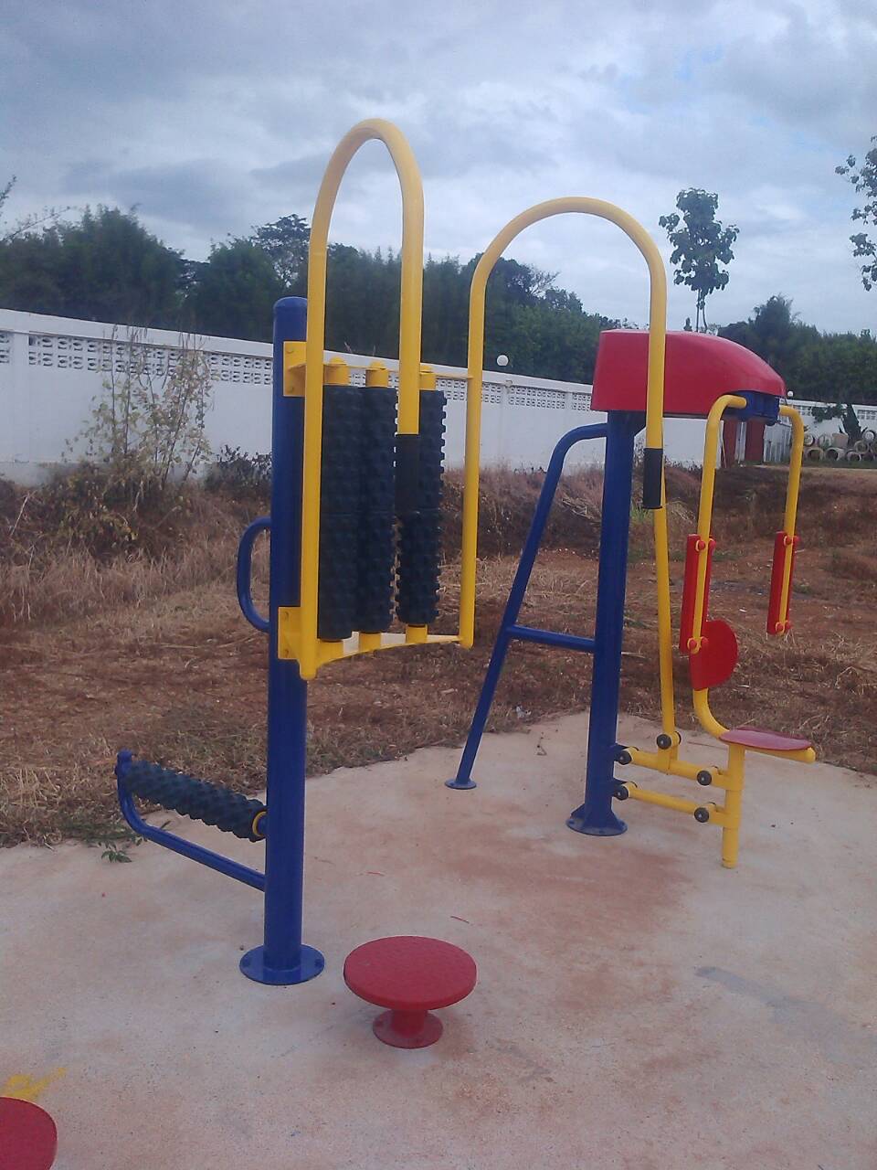 รหัส OUL ผลงานติดตั้ง (อบต.คือเวียง อ.ดอกคำใต้ จ.พะเยา) เครื่องออกกำลังกายกลางแจ้ง