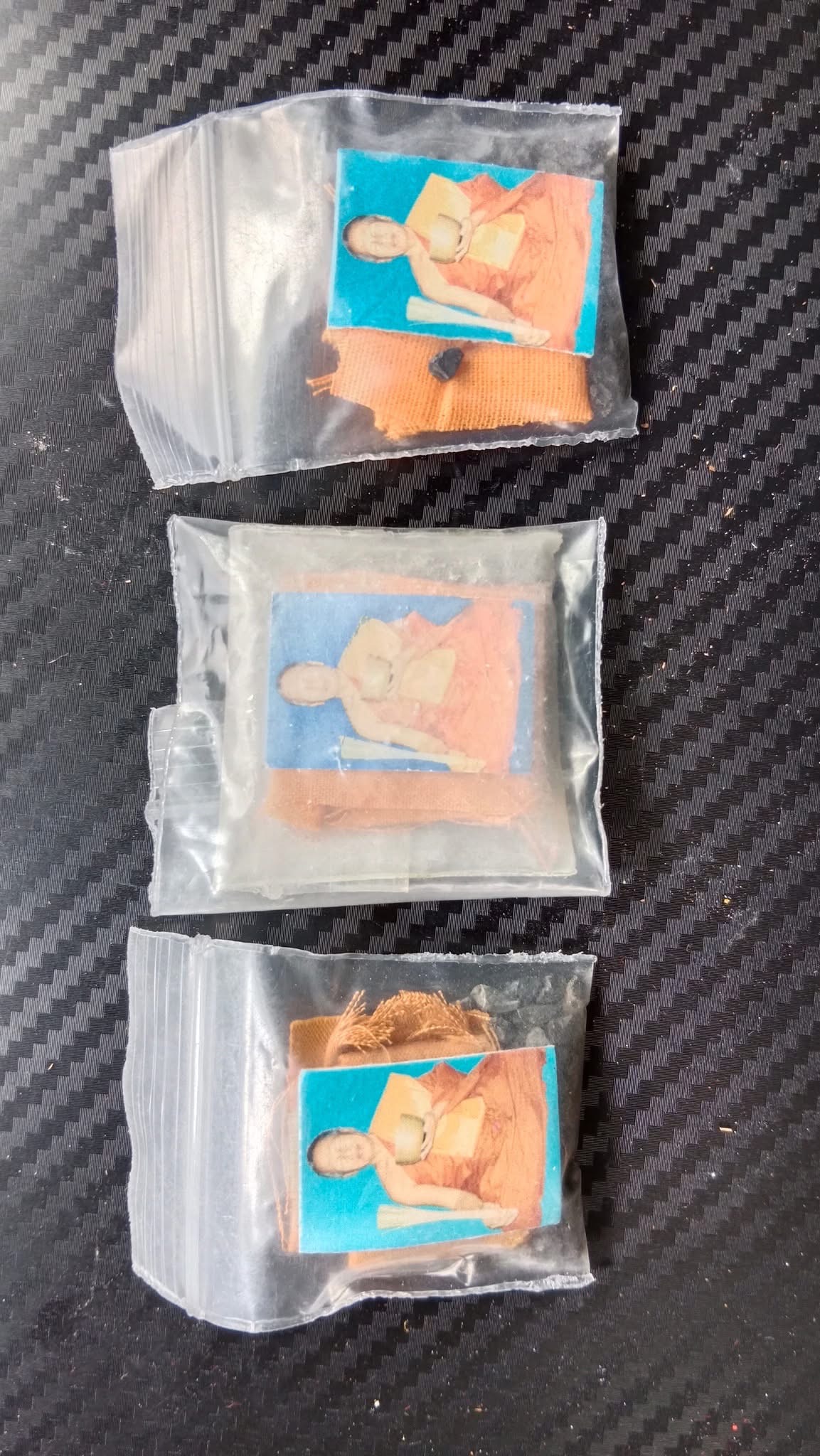 หุ่นพยนต์ รุ่น มนต์แรงครู หลวงพ่อวิชัย วัดหัวเด่น สายมนต์พระกาฬหลวงพ่อกวย