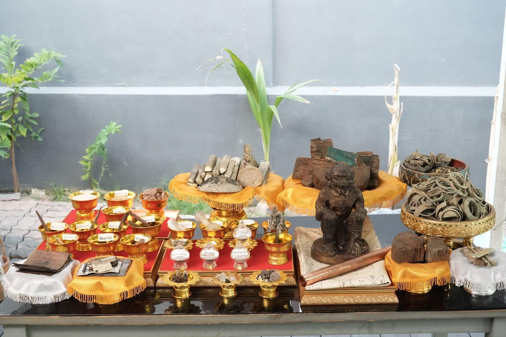 หนุมานหมื่นหิน ทองแดง หลวงปู่มหาศิลา ปี 68