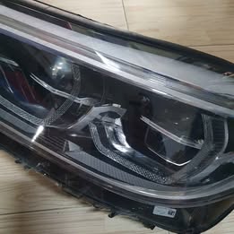 โคมไฟหน้าข้างซ้าย มือสอง BMW sieries7 G11 G12 หน้ามีรอย ขาครบ ขายตามสภาพ