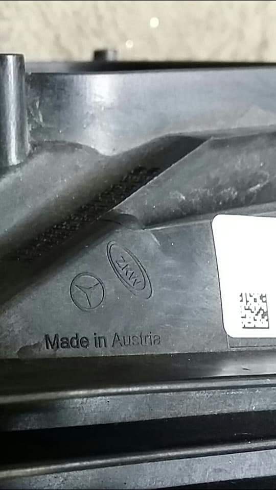 โคมไฟหน้าข้างซ้าย W172