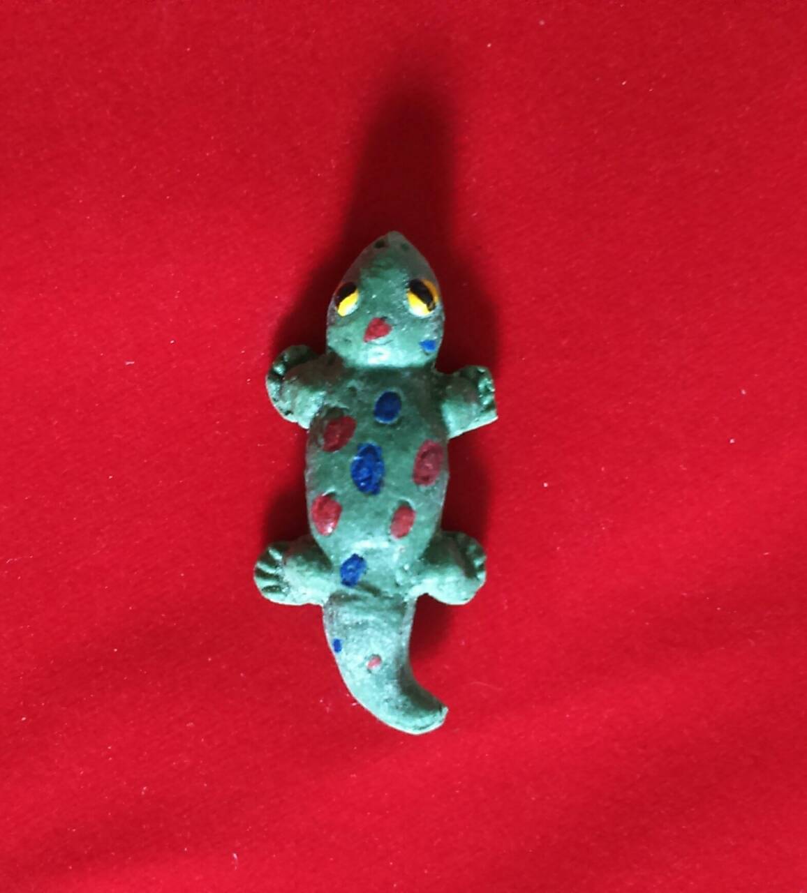 ตุ๊กแกฝังตะกรุด ลพ.เงิน ขันติโก วัดถ้ำน้ำ ปี 52