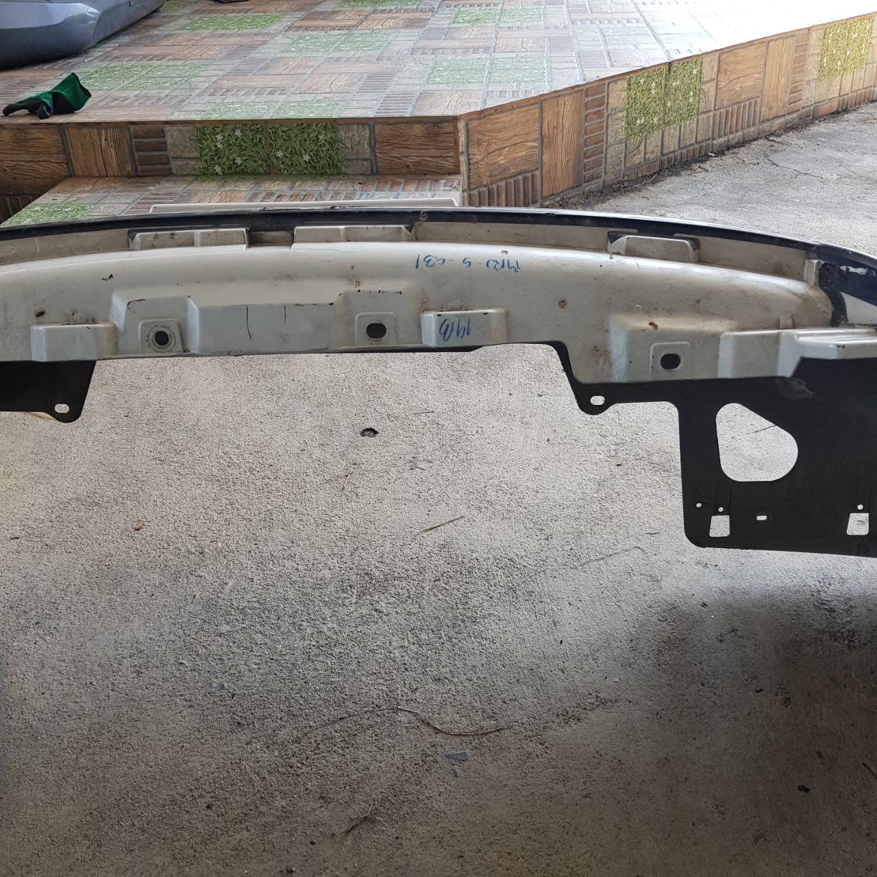 กันชนหน้า Isuzu D-Max Hi-Lander X-series ปี 2018