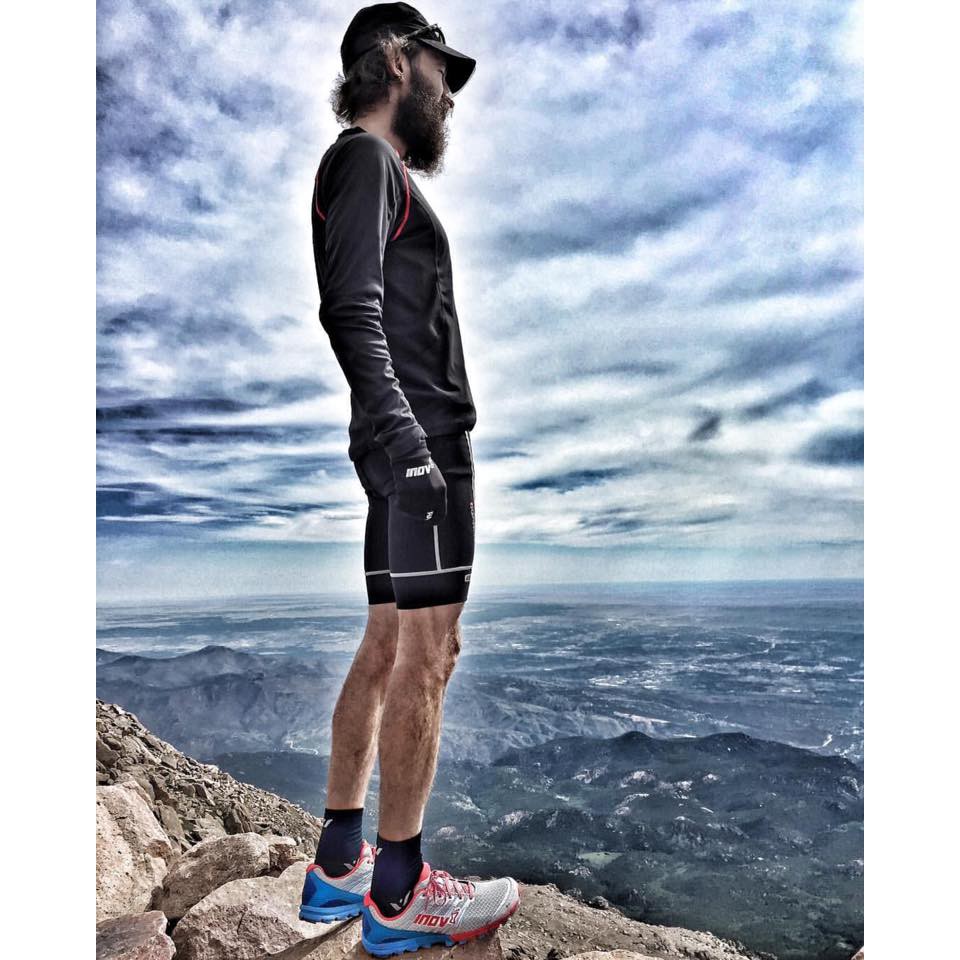 หมวกวิ่ง Inov-8 Hot Peak 40 ของใหม่ ของแท้ พร้อมส่ง หมวกระบายอากาศ หมวกแห้งไว หมวกไตรกีฬา หมวกว่ายน้ำ