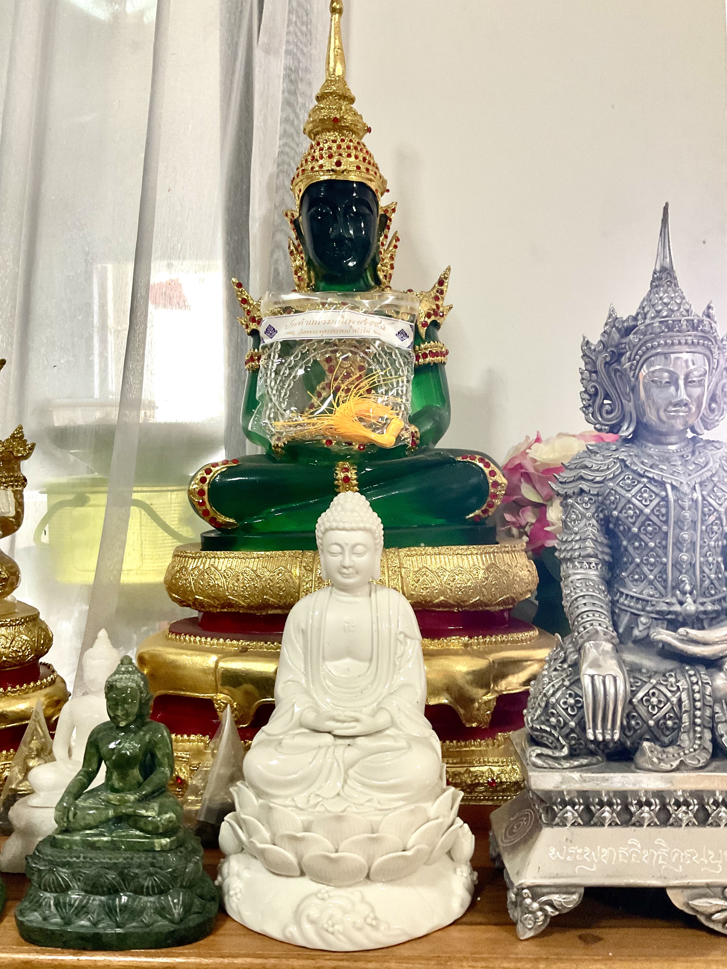 ประคำแก้วมณีเพชรรัตน์ พิธี ฝ่าวิกฤต เลื่อนยศ ยกฐานะ ปี 68