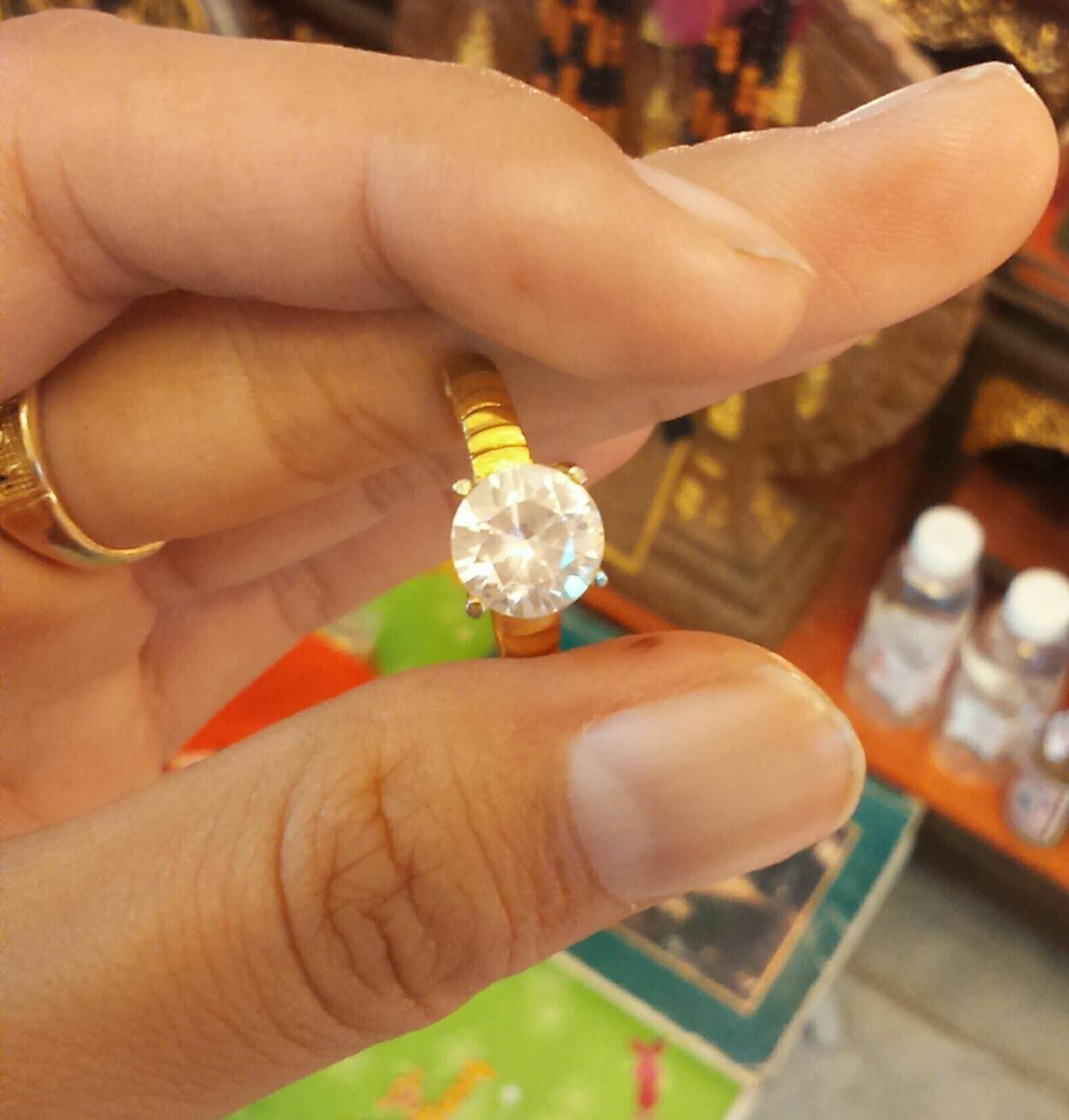 แหวนเพชรจักรพรรดิ์ หลวงพ่อฤาษีลิงดำ