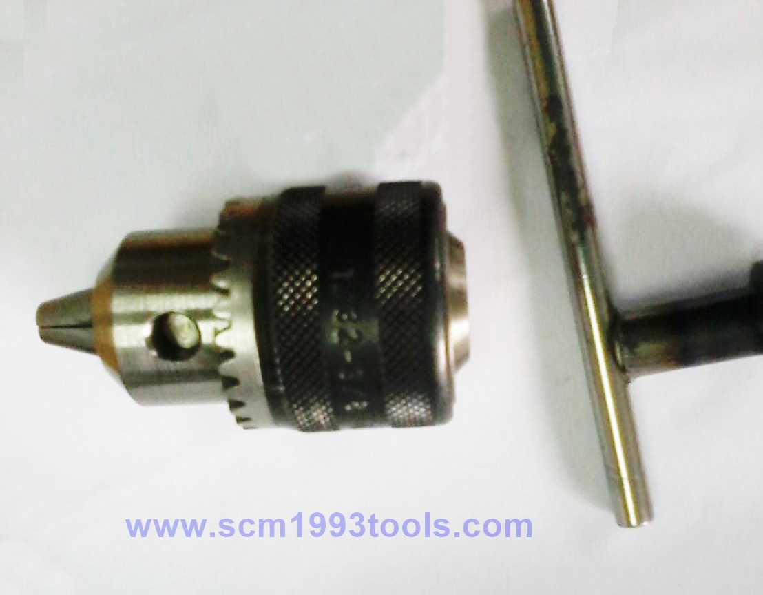 ROHM โรมห์ หัวสว่านรูเกลียว 3/8" x 1/2" รู 20T DRILL CHUCK