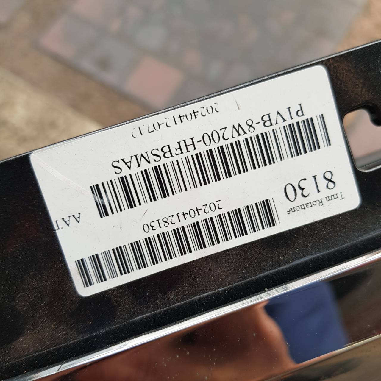 กระจังหน้า Ford Everest Next Gen ปี 2022 สีเงินโครเมียม รุ่นไม่มีกล้อง(มือสอง)